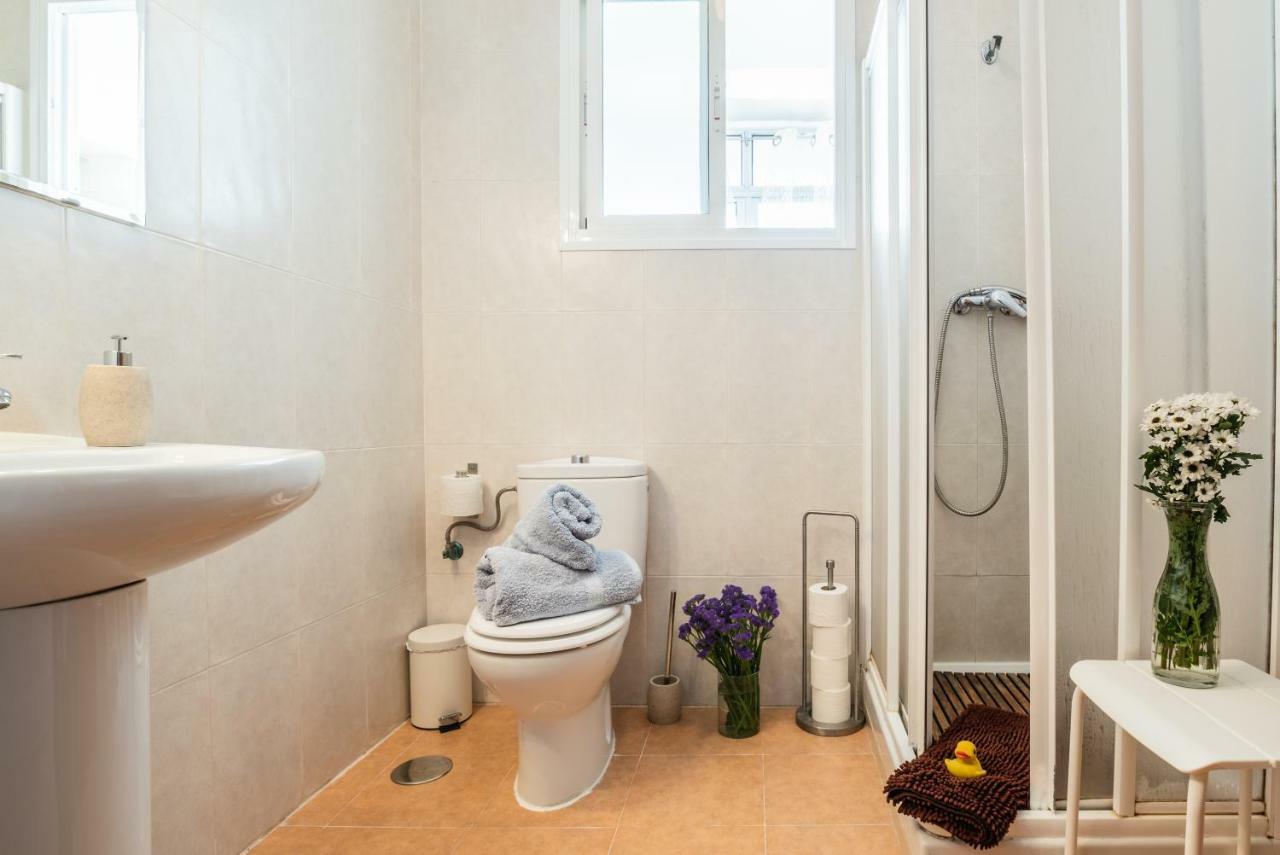 Apartamento Triana Los Remedios Sevilla Bagian luar foto