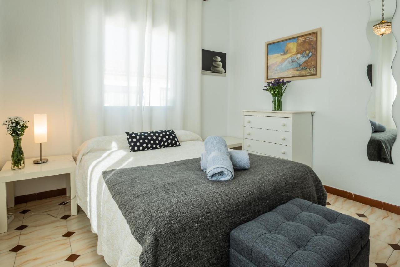 Apartamento Triana Los Remedios Sevilla Bagian luar foto